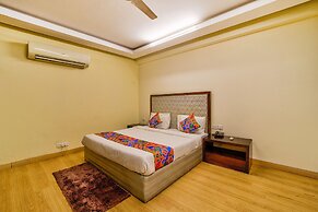 Fabhotel Rivlet