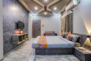 Fabhotel Viva House