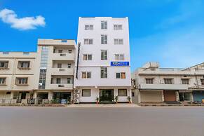 FabHotel Taj Residency