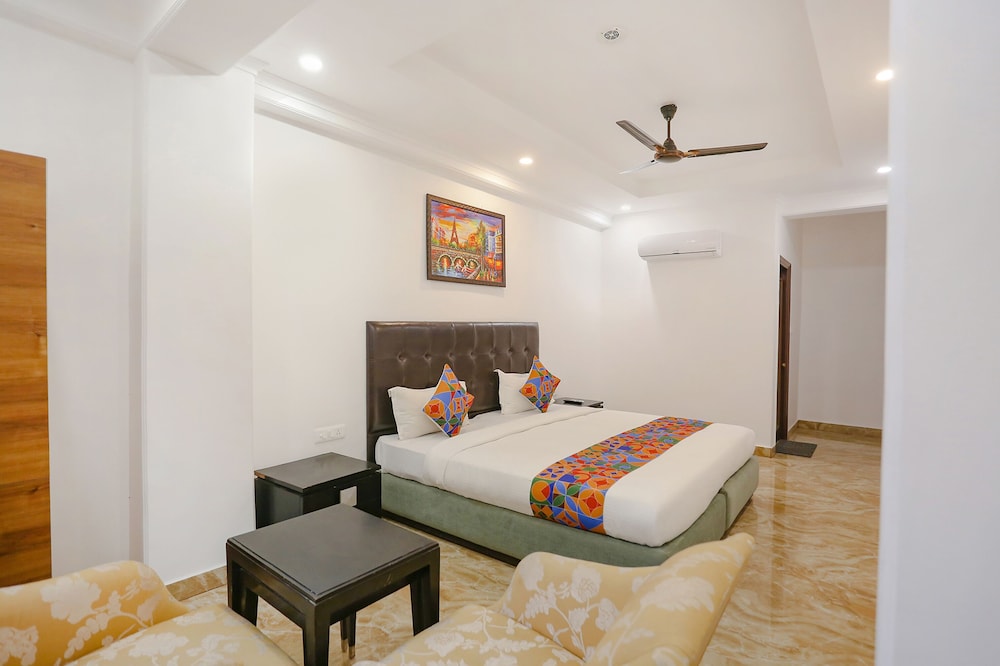 FabHotel Taj Residency