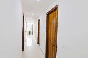 Fabhotel Gp Royal