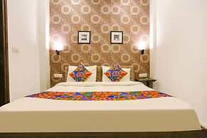 FabHotel Novel Suites