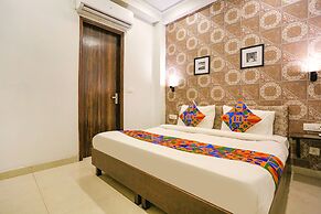 FabHotel Novel Suites