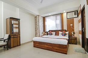 FabExpress Vistara Grand