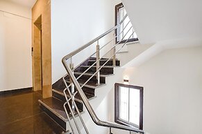FabHotel Dreamworld Residency