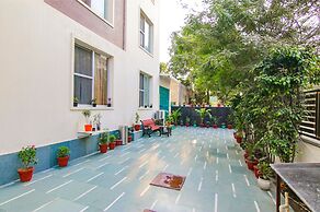 Fabhotel Rivlet Inn