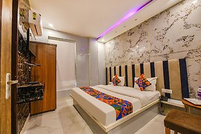 Fabhotel The Dreams