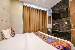 Fabhotel The Dreams