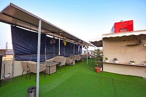 Fabhotel The Dreams