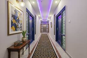 Fabhotel E City Inn