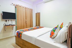 Fabhotel E City Inn