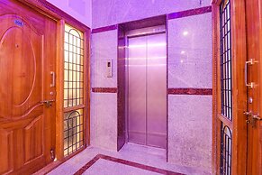 Fabhotel E City Inn