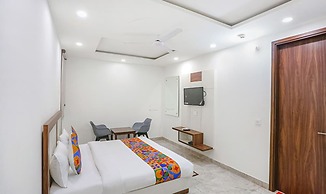 FabHotel Aerosky