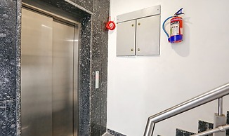 FabHotel Aerosky
