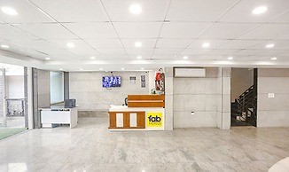 FabHotel Aerosky