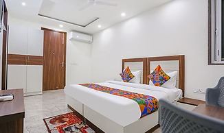 FabHotel Aerosky