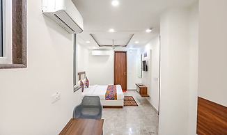 FabHotel Aerosky