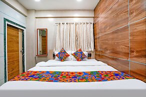 FabHotel White Gold