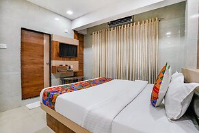 FabHotel White Gold