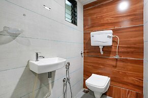 FabHotel White Gold