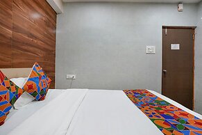 FabHotel White Gold