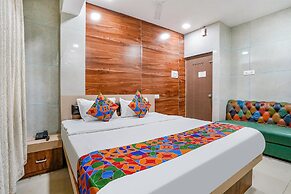 FabHotel White Gold