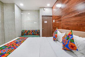 FabHotel White Gold