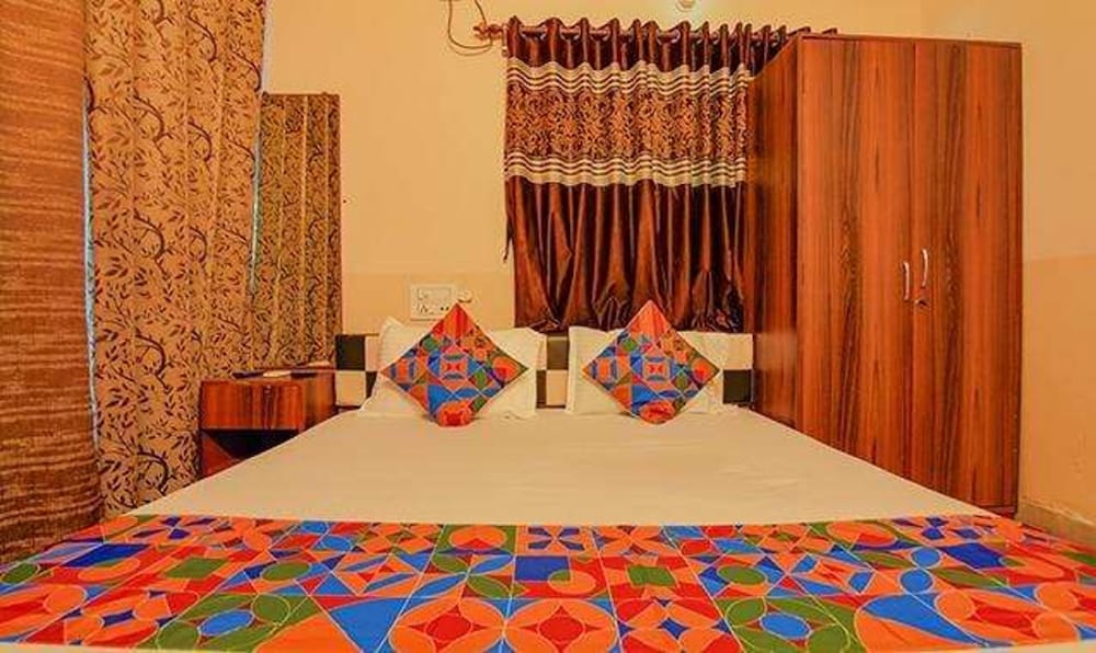 FabHotel Yatika Residency