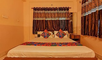 FabHotel Yatika Residency