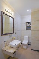 FabHotel Jewel Palace