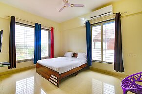 FabHotel Golden Leaf