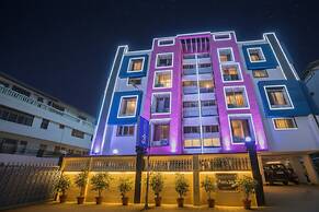 FabHotel Golden Leaf