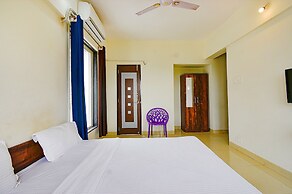 FabHotel Golden Leaf
