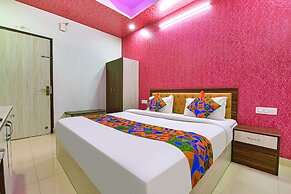 Fabhotel The Lotus