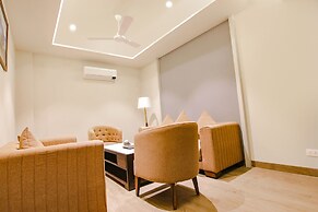 Fabhotel Prime K9 Grand