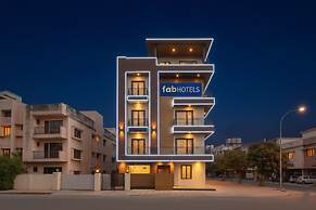 Fabhotel F9 Sector 19
