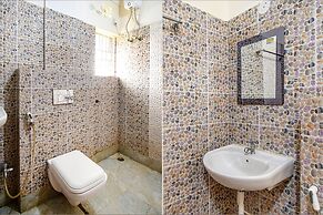 Fabhotel New Dream Palace