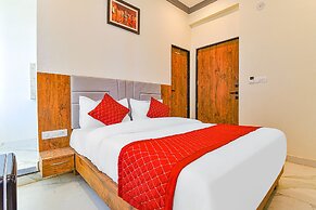 Fabhotel Infinity Blue