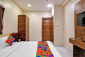 Fabhotel Dak Plaza