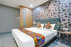 Fabhotel Arc Palace