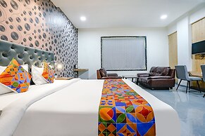 Fabhotel Arc Palace