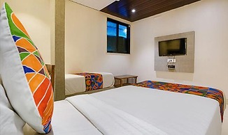 Fabhotel New Prince Palace