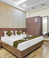 Fabhotel Sam Inn