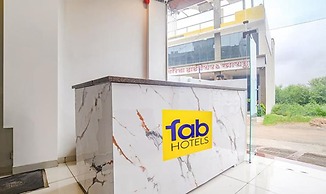 Fabhotel Right Choice