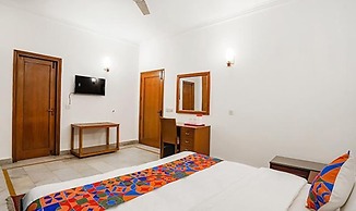 FabHotel Goodwill Homes