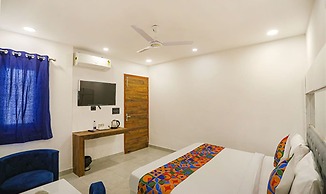 FabHotel F9 Noida Sector 27