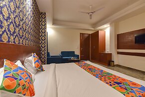 Fabhotel Wind Palace
