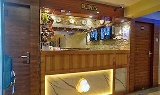 FabHotel Saineel I