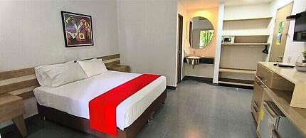 EL TESORO HOTEL Y CENTRO DE CONVENCIONES
