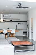 Loft Carolyn